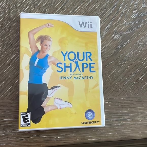 Wii Your Shape featuring Jenny McCarthy Game - Picture 1 of 3